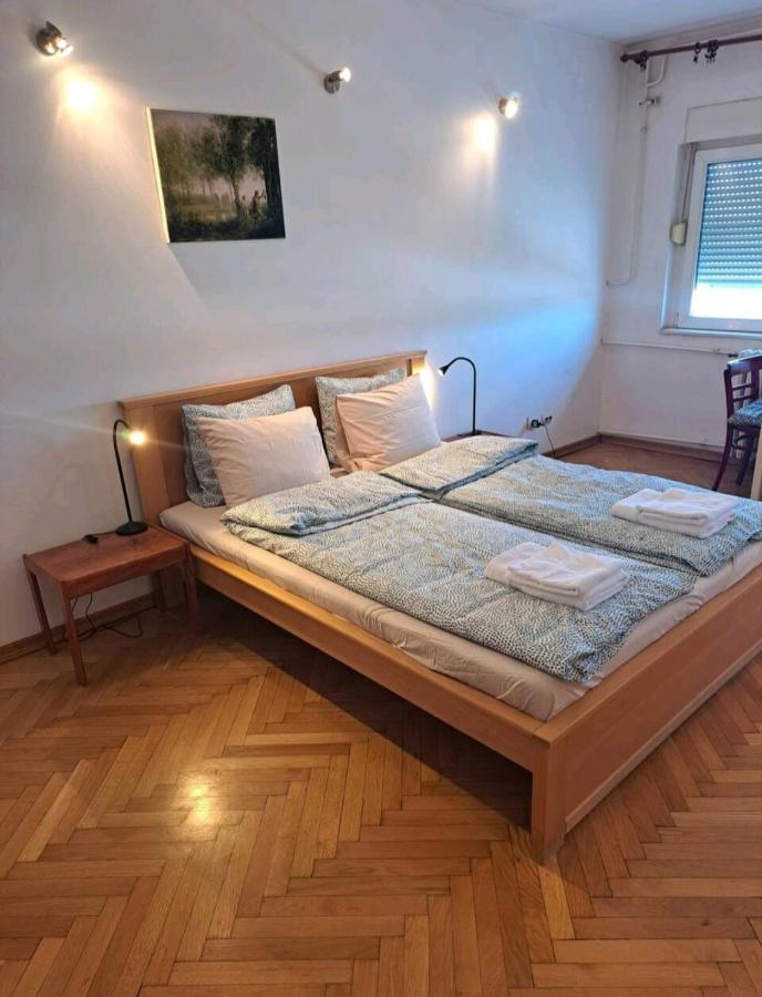 Apartman Milica 2023 Belgrado Esterno foto